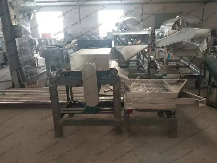 straight-blade type almond chopping machine