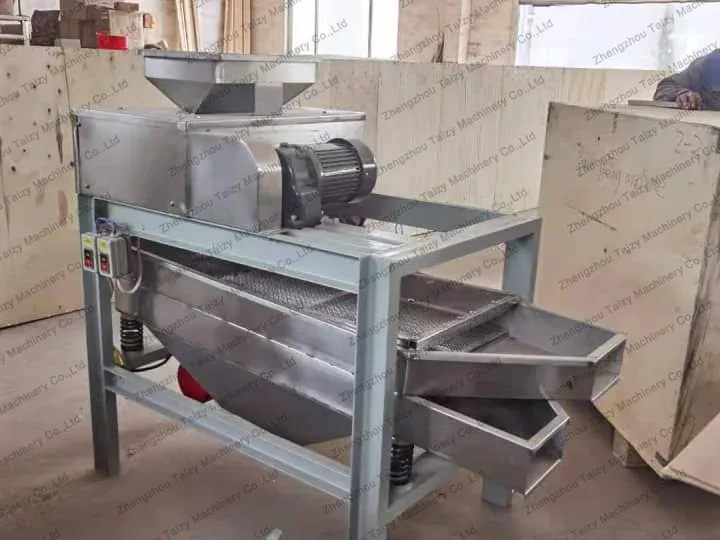 roller-cutter type automatic cashew cutting machine