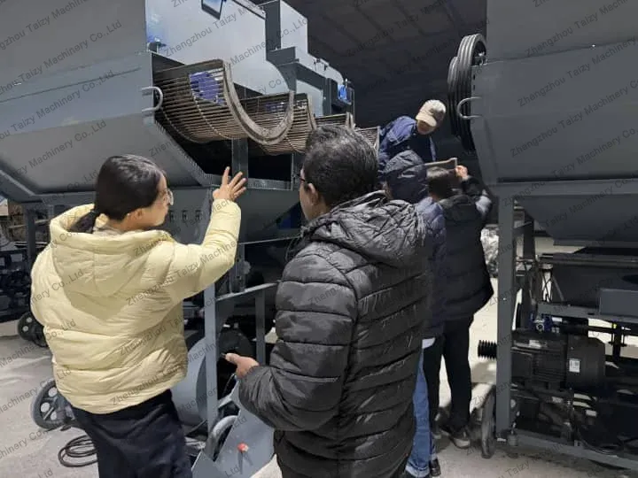 các chuyên gia giải thích về máy bóc vỏ đậu phộng