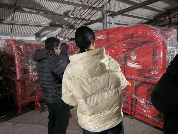 xem máy bóc vỏ lạc đã đóng gói