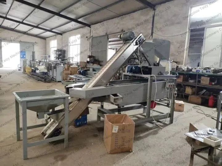 automatic pistachio shelling machine